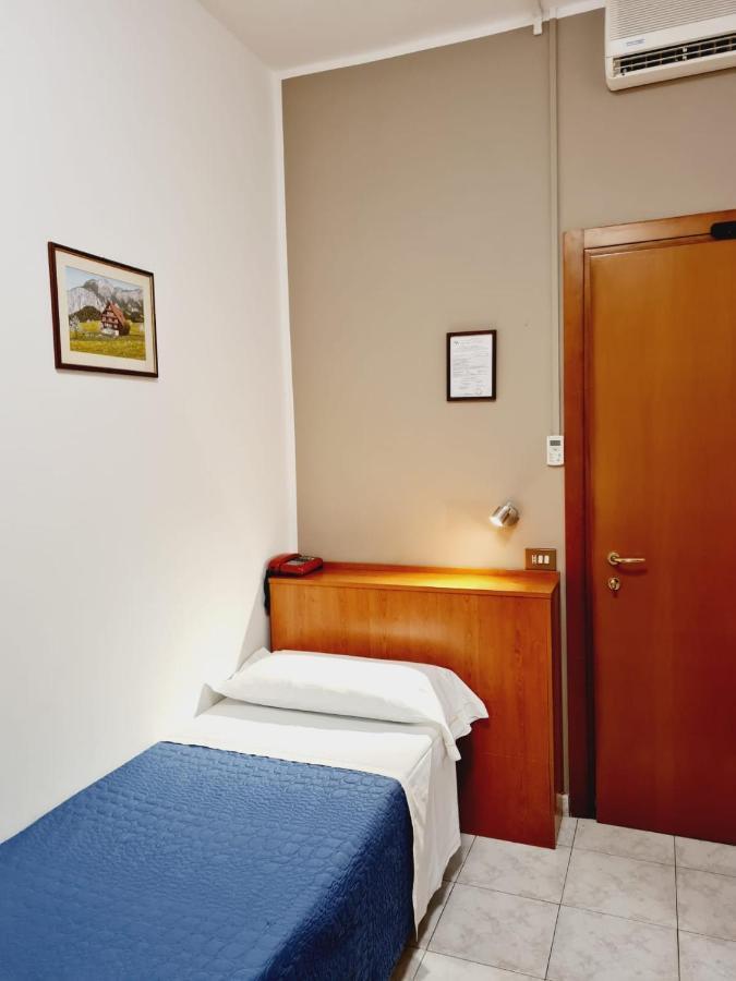 Hotel San Marco Pesaro Bagian luar foto