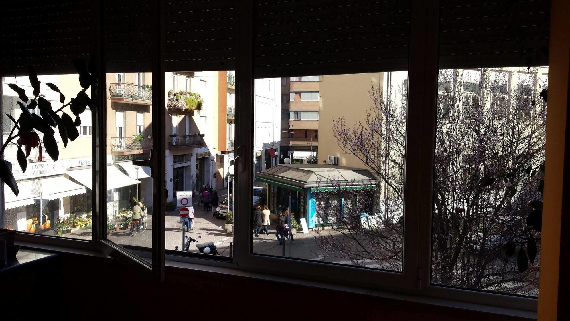 Hotel San Marco Pesaro Bagian luar foto